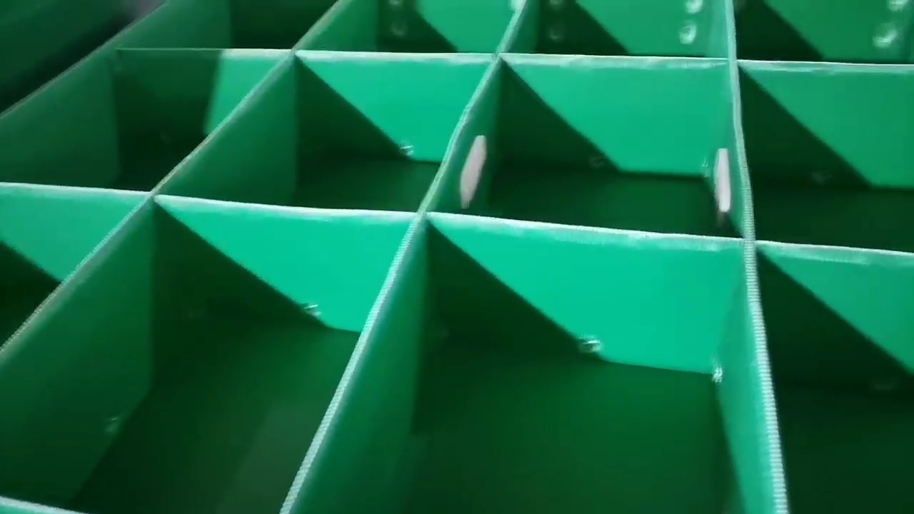 1703476094440293.png 1703476094440293.png